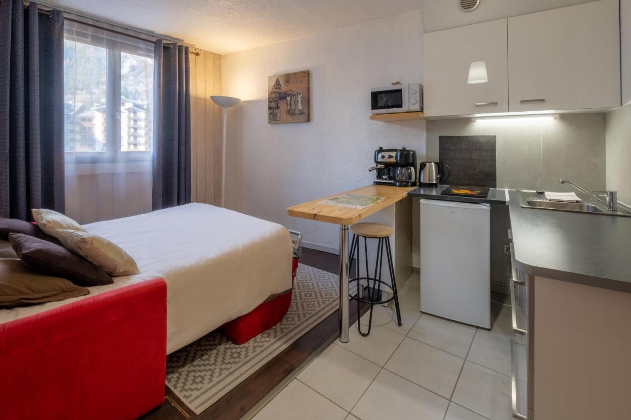 Studio 106 Tanya For 2 People, Cable Car Aiguille Du Midi, Near The City Center Appartement Chamonix Buitenkant foto